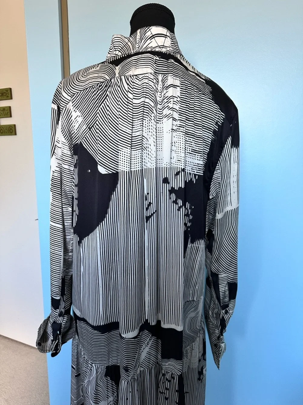 H&M Patterned Wide Dress - Picture 9 of 12